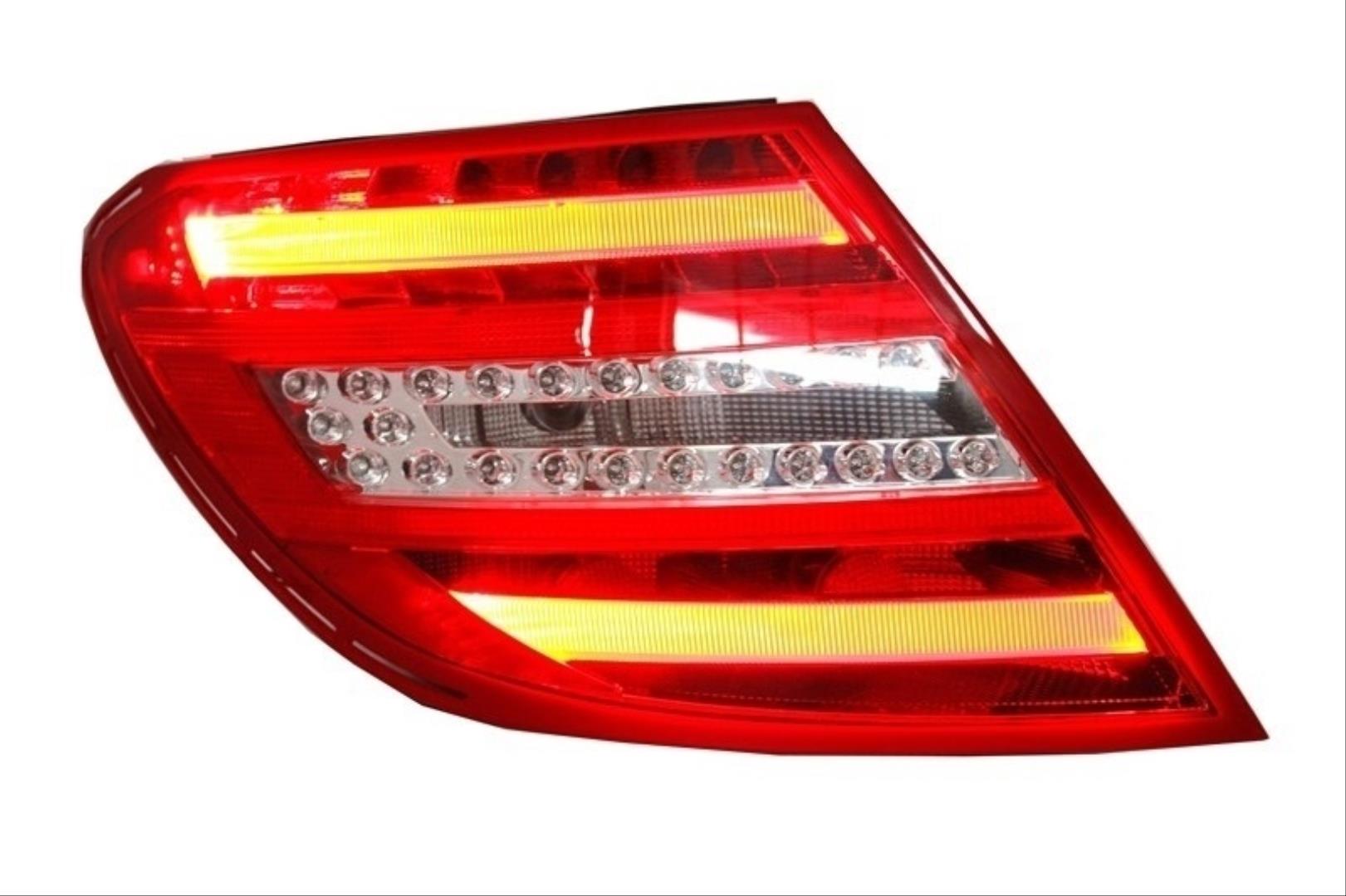 W204 C SERISI IÇIN  FACELIFT LED STOP 