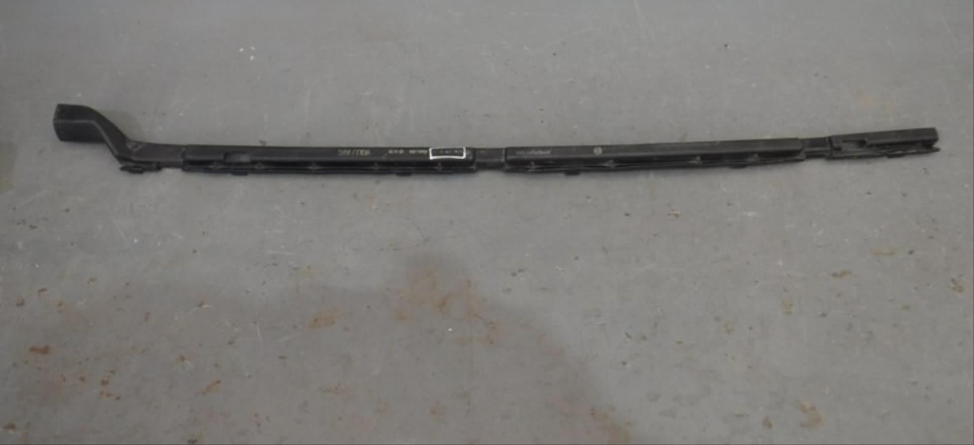 X156 GLA SERISI 2014+ IÇIN UYUMLU MARSPIYEL BRAKETI - SOL ÖN - 1566980114 