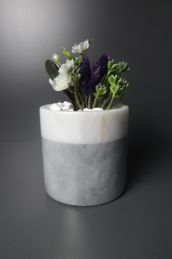 Beyaz Mermer Kase Çiçek Aranjmanlı  25 Cm