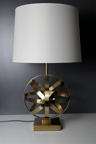 Gold Metal Halkalı Tasarımlı Beyaz Kumaş Başlıklı Abajur 61 Cm Dekoratif Ev Aksesuarları