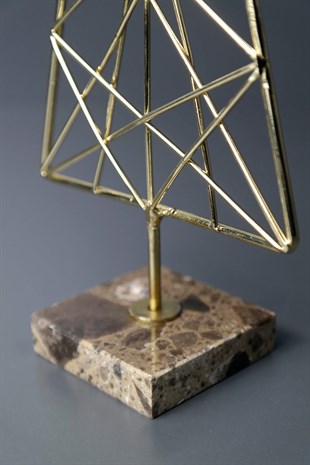 Gold Üçgen Tasarımlı Mermer Kaideli Metal Dekoratif Obje