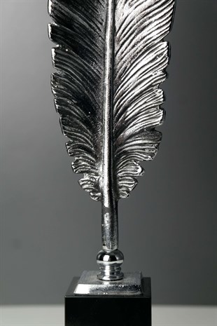 Gümüş Eskitme Yaprak figürü Siyah Kaideli Obje 35 Cm
