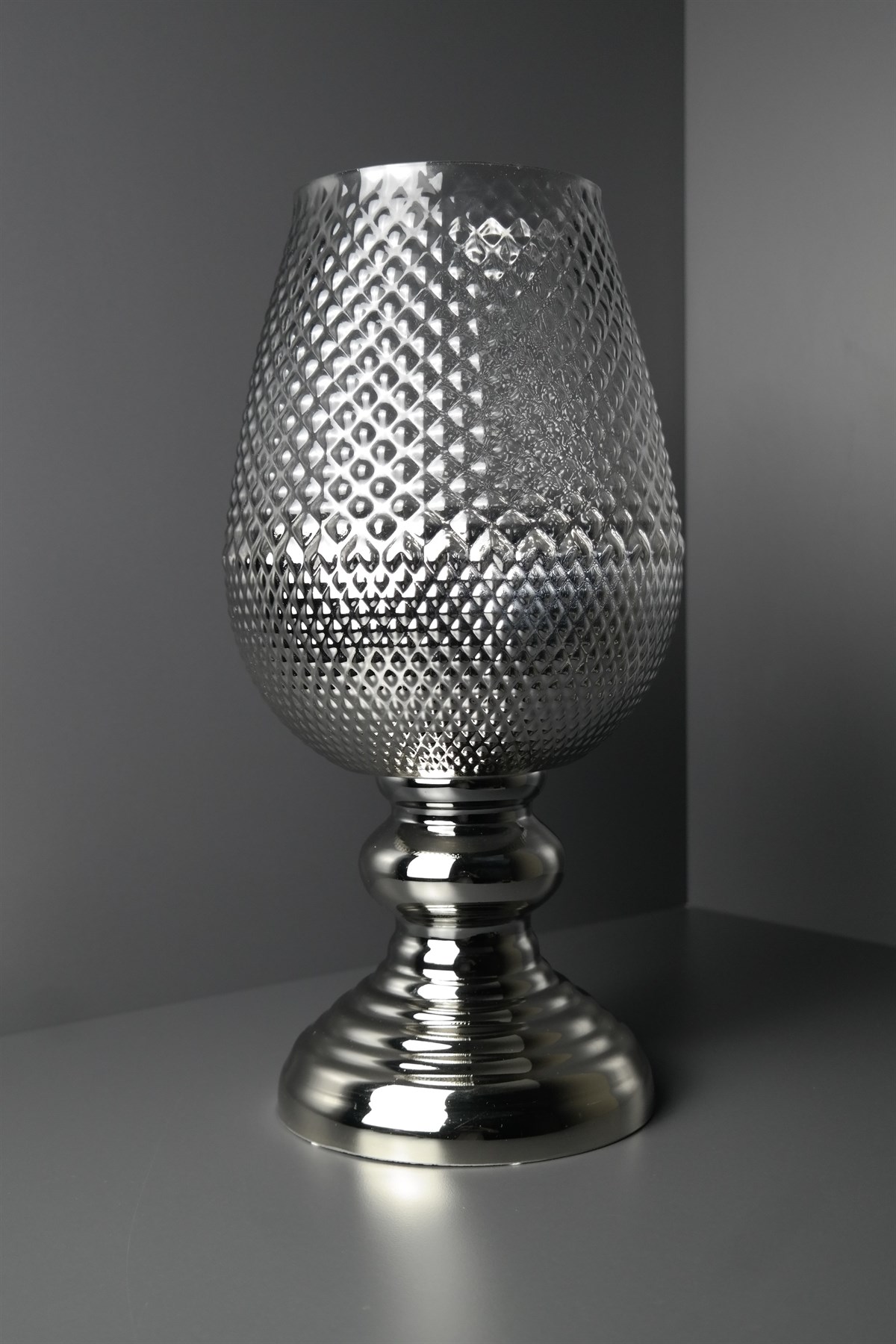 Gri Cam Gümüş Ayaklı Dekoratif Kısa Vazo Fiyatları | Joy Home Accessories
