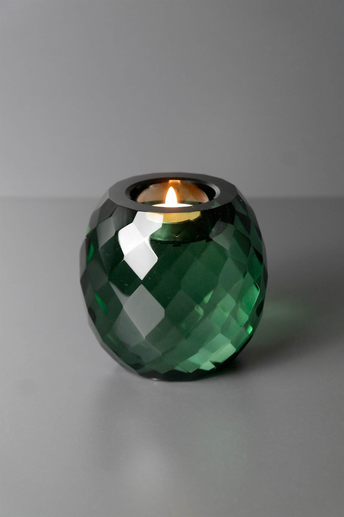 Kristal Lazer Kesim Yeşil Geometrik Desenli Cam Mumluk 9 Cm Fiyatları | Joy  Home Accessories