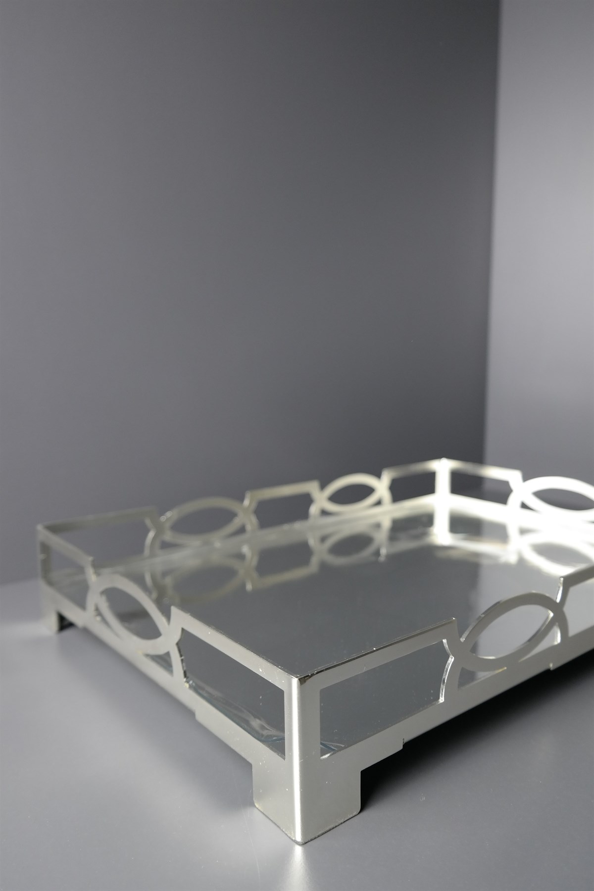 Modern Gümüş İçi Aynalı Metal Tepsi Fiyatları | Joy Home Accessories