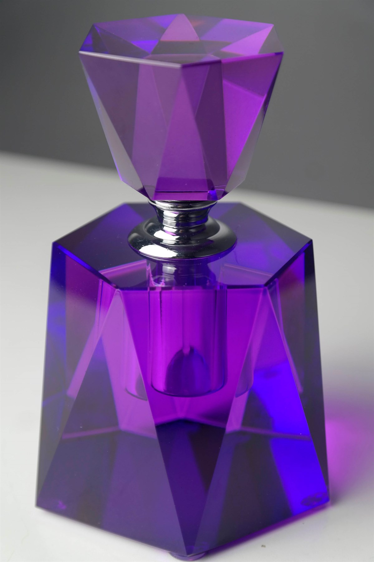 Mor Şeffaf Cam Esans İçin Dekoratif Parfüm Şişesi 13 Cm Fiyatları | Joy  Home Accessories