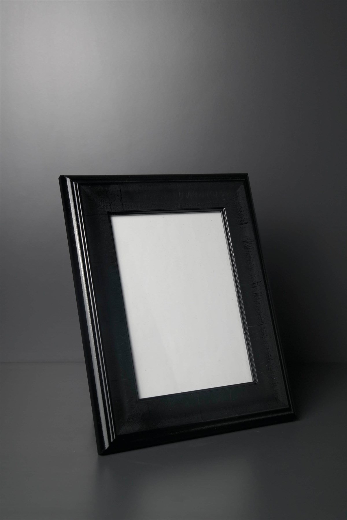 Siyah Mat Ahşap Resim Çerçevesi 20x25 Cm Fiyatları | Joy Home Accessories