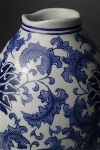 Blue Blanc Çiçek Desenli Seramik Vazo 30 Cm Dekoratif Vazo