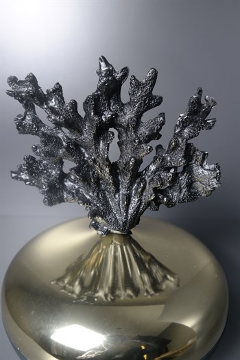 El Yapımı Metal Mercan Kapaklı Dekoratif Obje 27Cm Dekoratif Obje