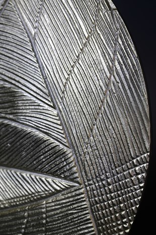 Gold Metal Kabartma Desenli Yuvarlak Disk Dekoratif Obje 54 Cm Dekoratif Ev Aksesuarları