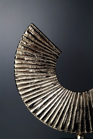 Gold Renk Pirinç Metal Siyah el Yapımı Mermer Kaideli Yarım Ay Dekoratif Obje Büyük 31 Cm Dekoratif Ev Aksesuarları