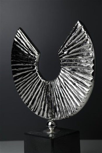Gümüş Kaplama El Yapımı Pirinç Metal Siyah Mermer Kaideli Yarım Ay Dekoratif Obje Küçük 26 Cm Dekoratif Obje