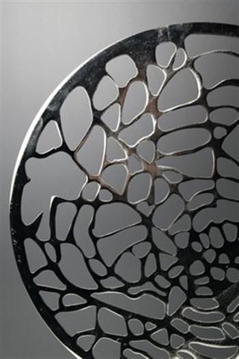 Gümüş Renk Metal Siyah Cam Kaideli Disk Dekoratif Obje 34 Cm Dekoratif Obje