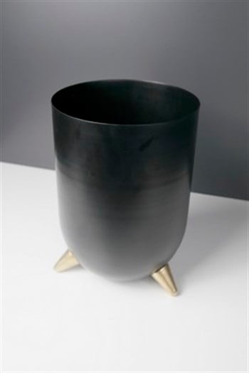 Siyah Metal Gold Renk Üç Ayaklı Uzun Dekoratif Vazo 25 Cm Dekoratif Vazo