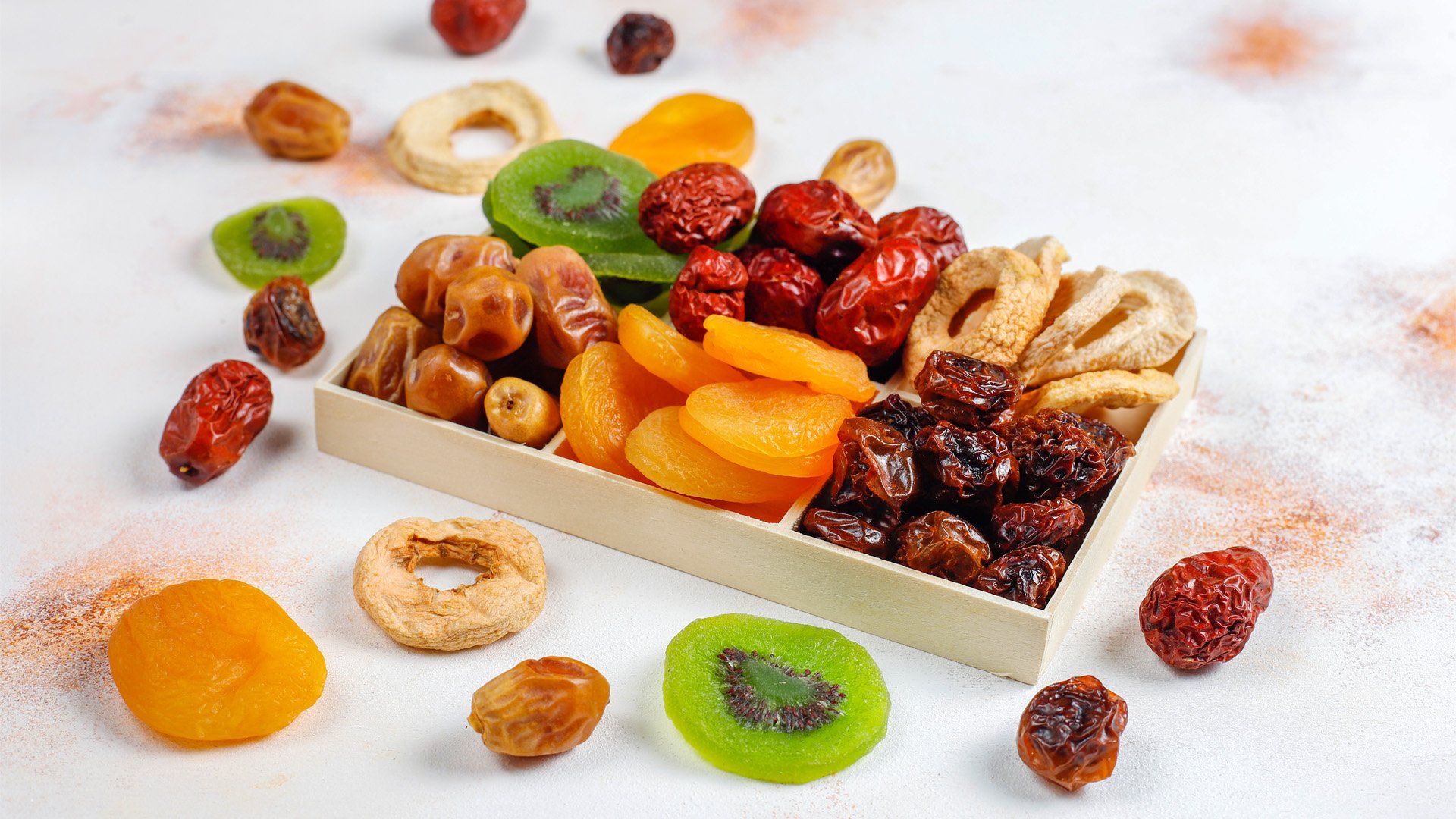 Kuru Meyvelerin Cilde Faydaları: Doğal Güzellik Sırları