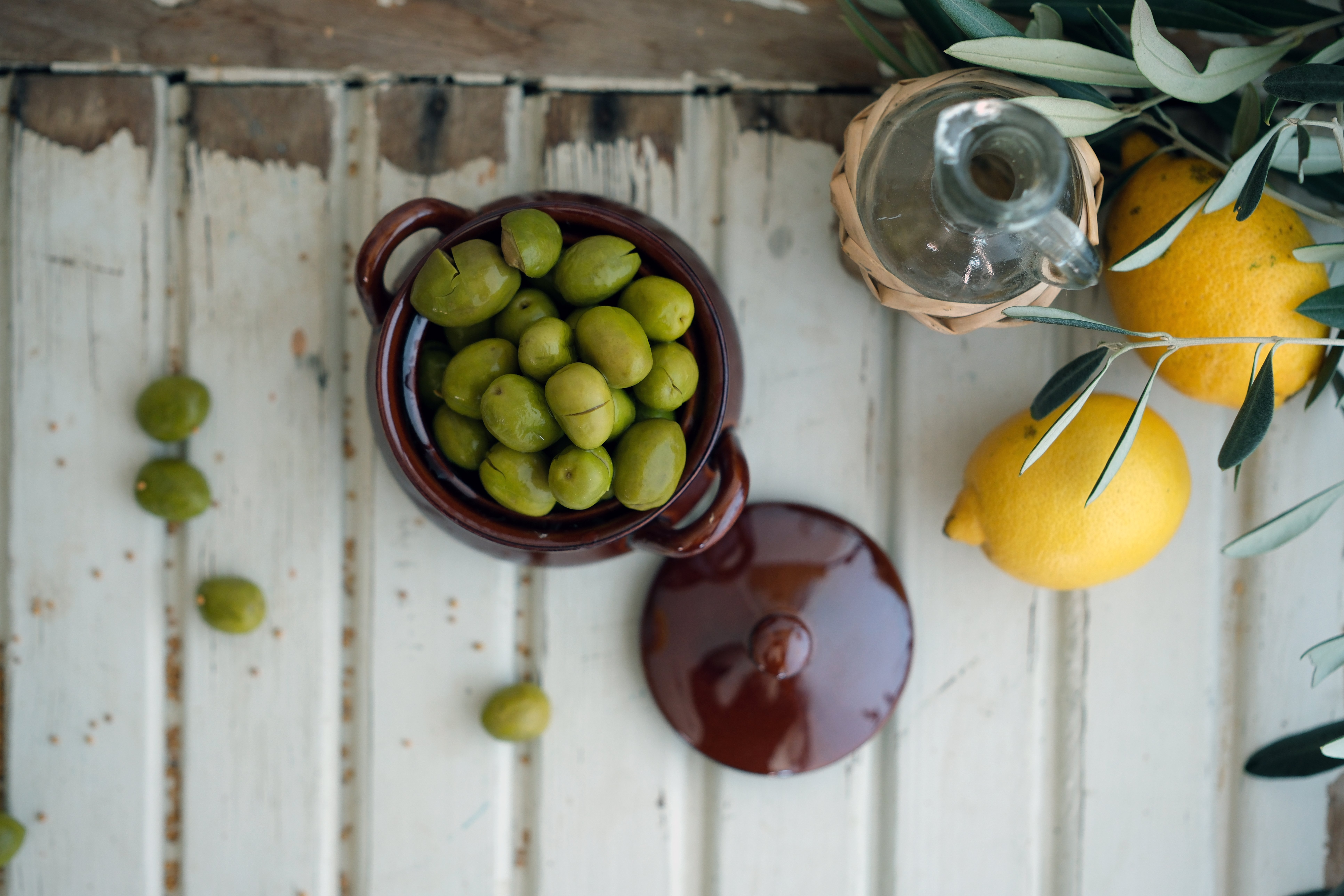 Yeşil Zeytin Nasıl Yapılır? Yeşil Zeytin Çizik ve Kırma Nasıl Yapılır?