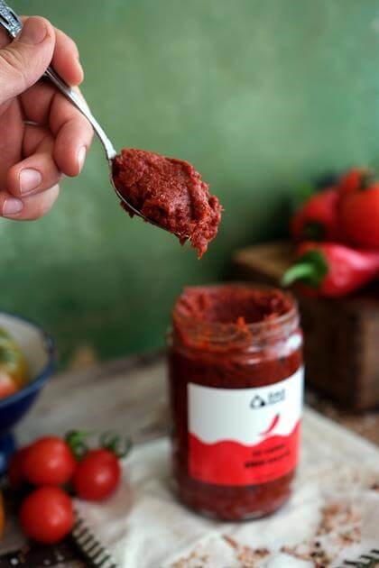 Ev Yapımı Tatlı Biber Salçası 1 Kg.