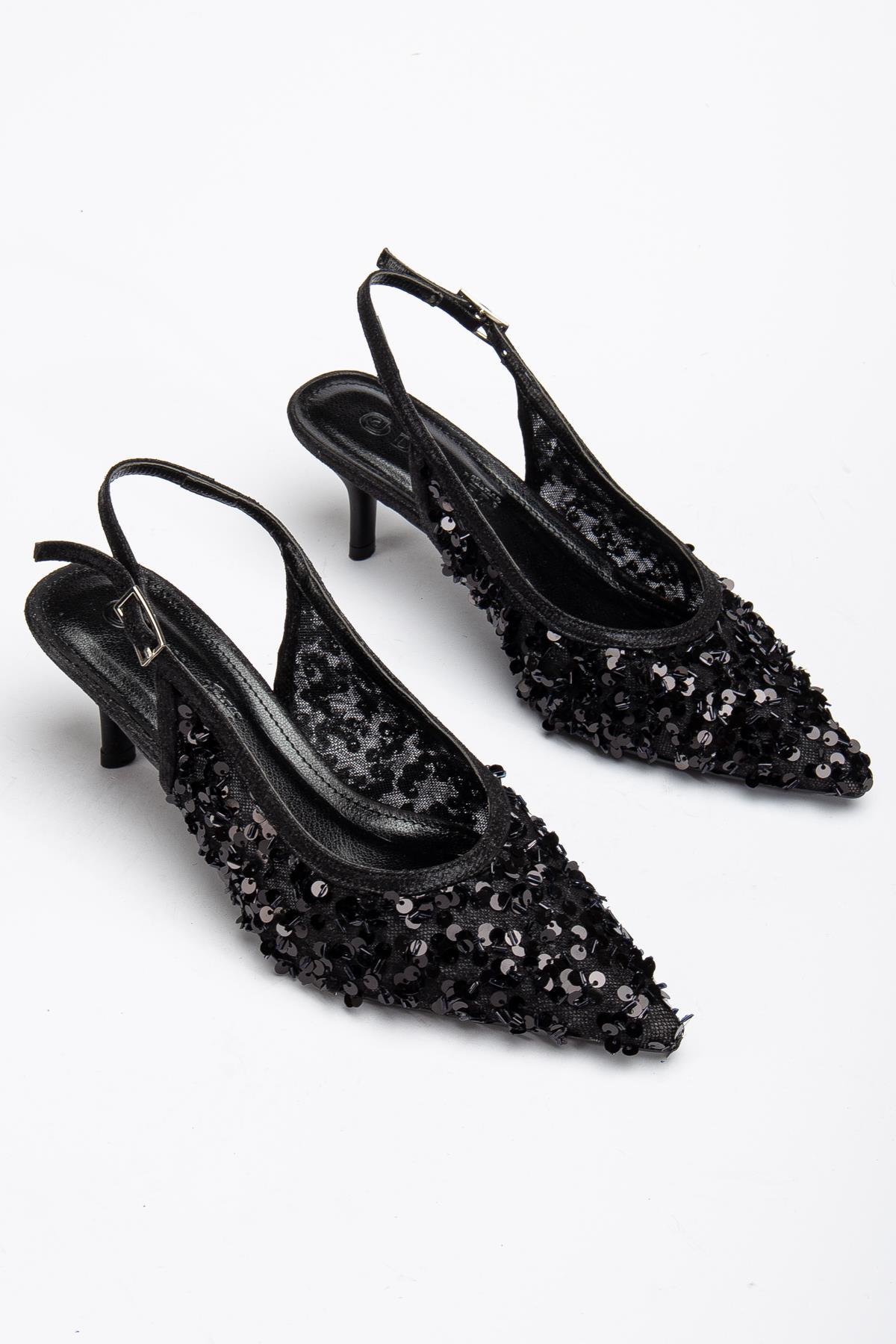 ARKA AÇIK PULLU FİLE MALZEME KADIN TOPUKLU AYAKKABISİYAH