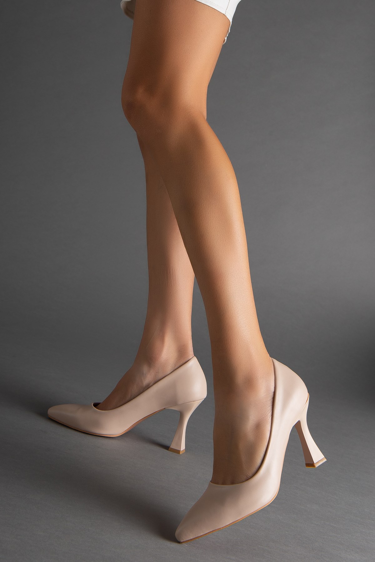 Cilt İnce Topuk Nude Büyük Numara Kadın Ayakkabısı Topuklu Stiletto