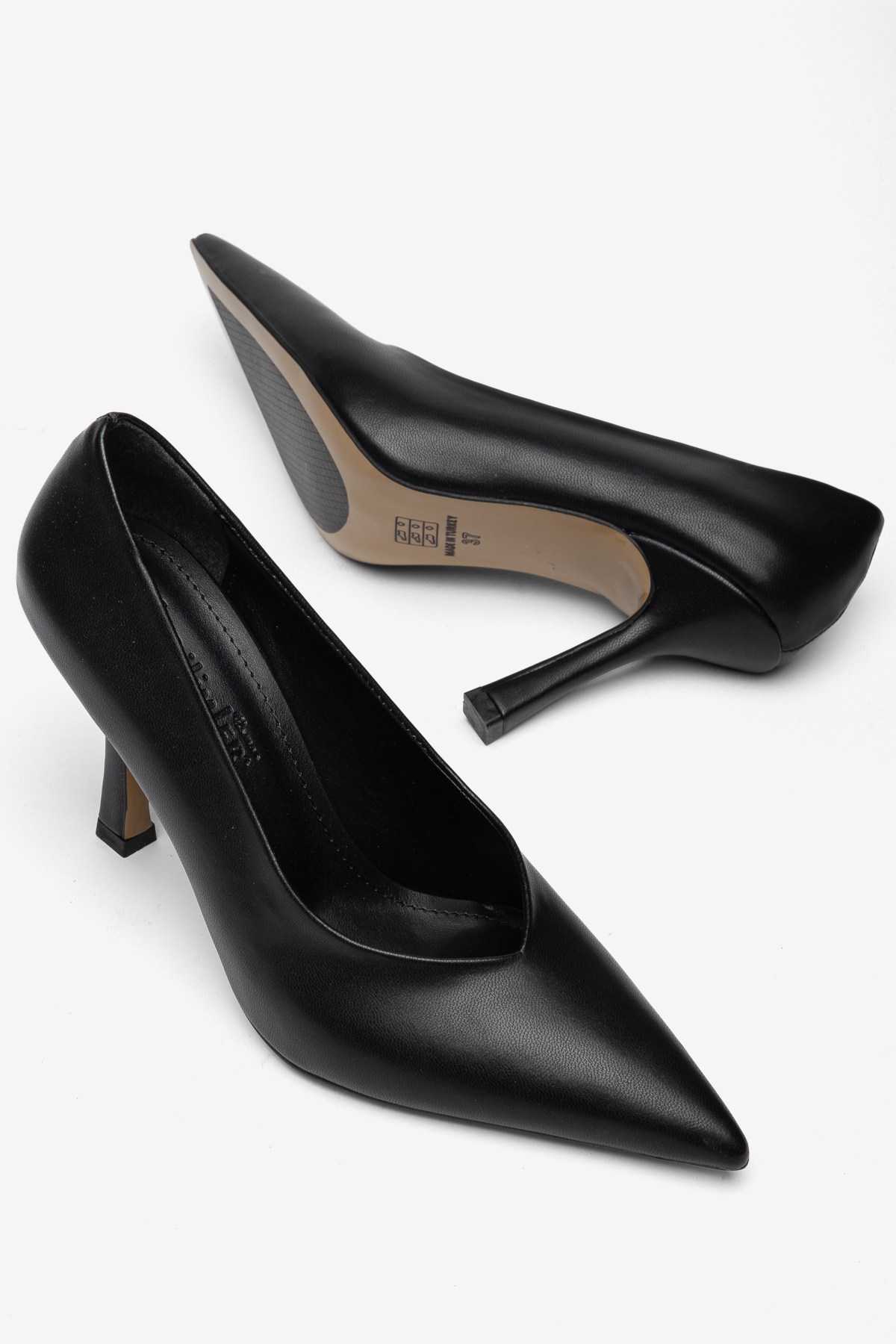 Kadın İnce Topuklu Stiletto Ayakkabı Sivri Burun V YüzSİYAH