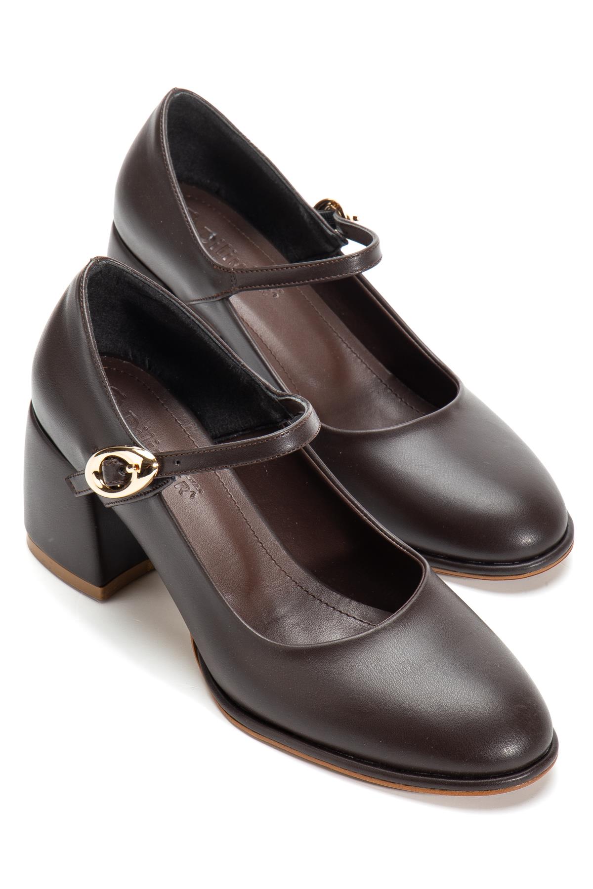 TEK BANTLI TOKALI İNCE PLATFORM TOPUKLU AYAKKABIKahverengi