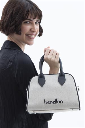 United Benetton BNT1538 Omuz Çantası Siyah