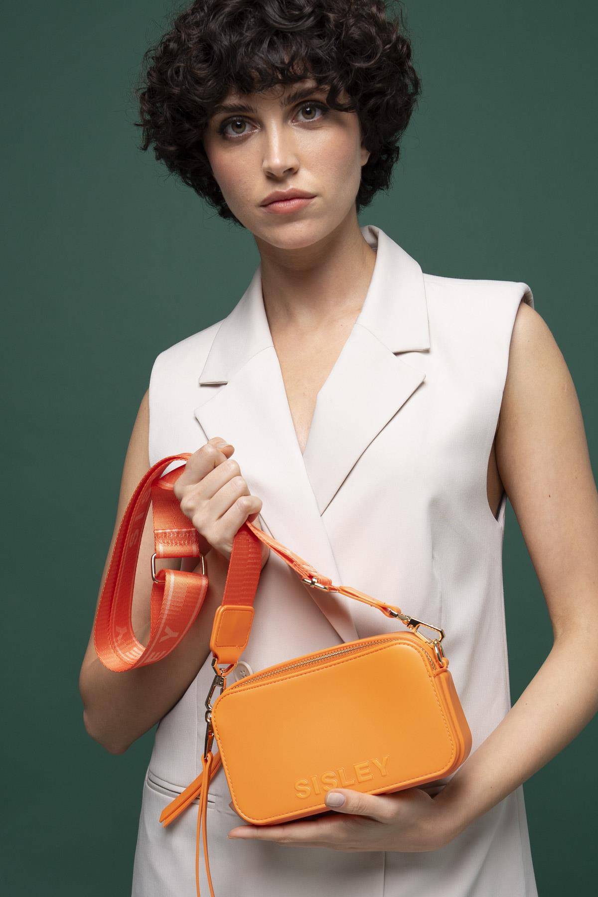 SLY002-SoftUnited BenettonÇapraz ÇantaUnited Benetton SLY002 Çapraz Çanta Turuncu
