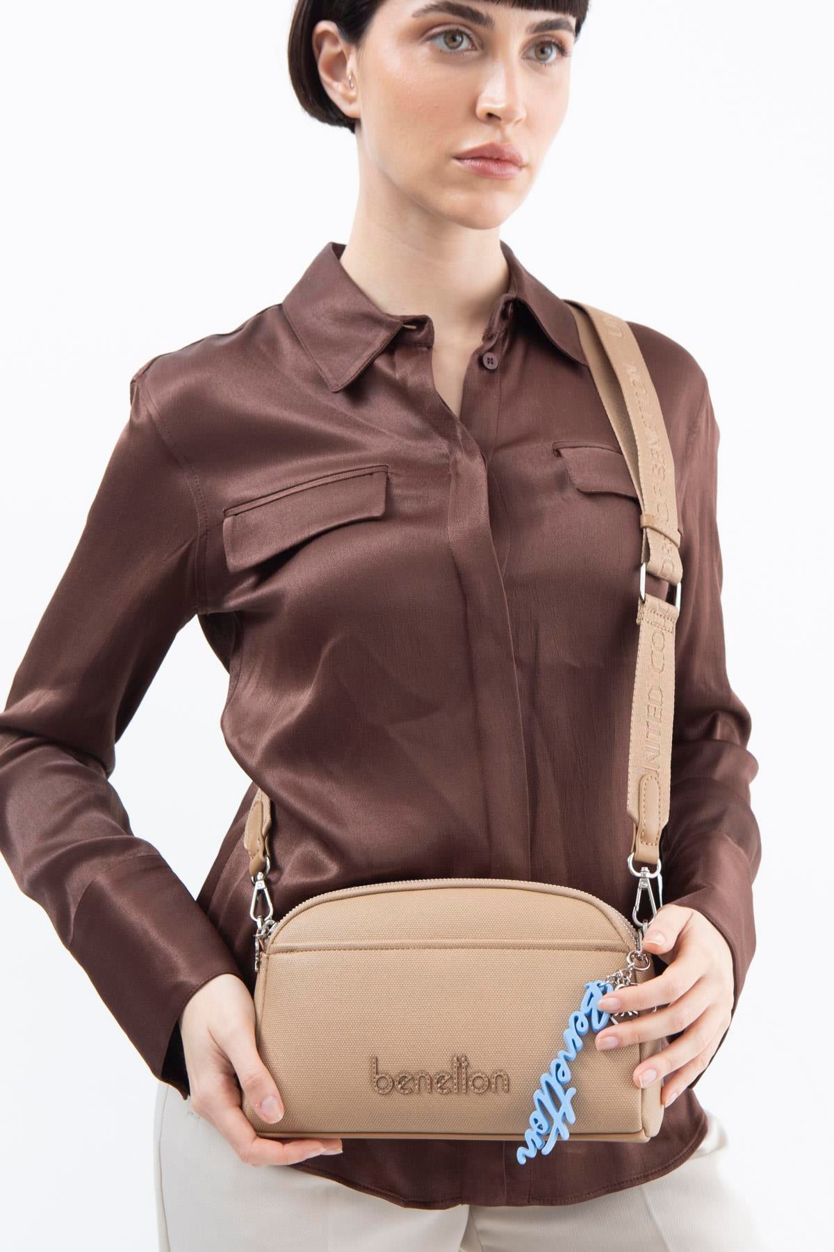 BNT1530-SoftUnited BenettonÇapraz ÇantaUnited Benetton BNT1530 Çapraz Çanta Camel