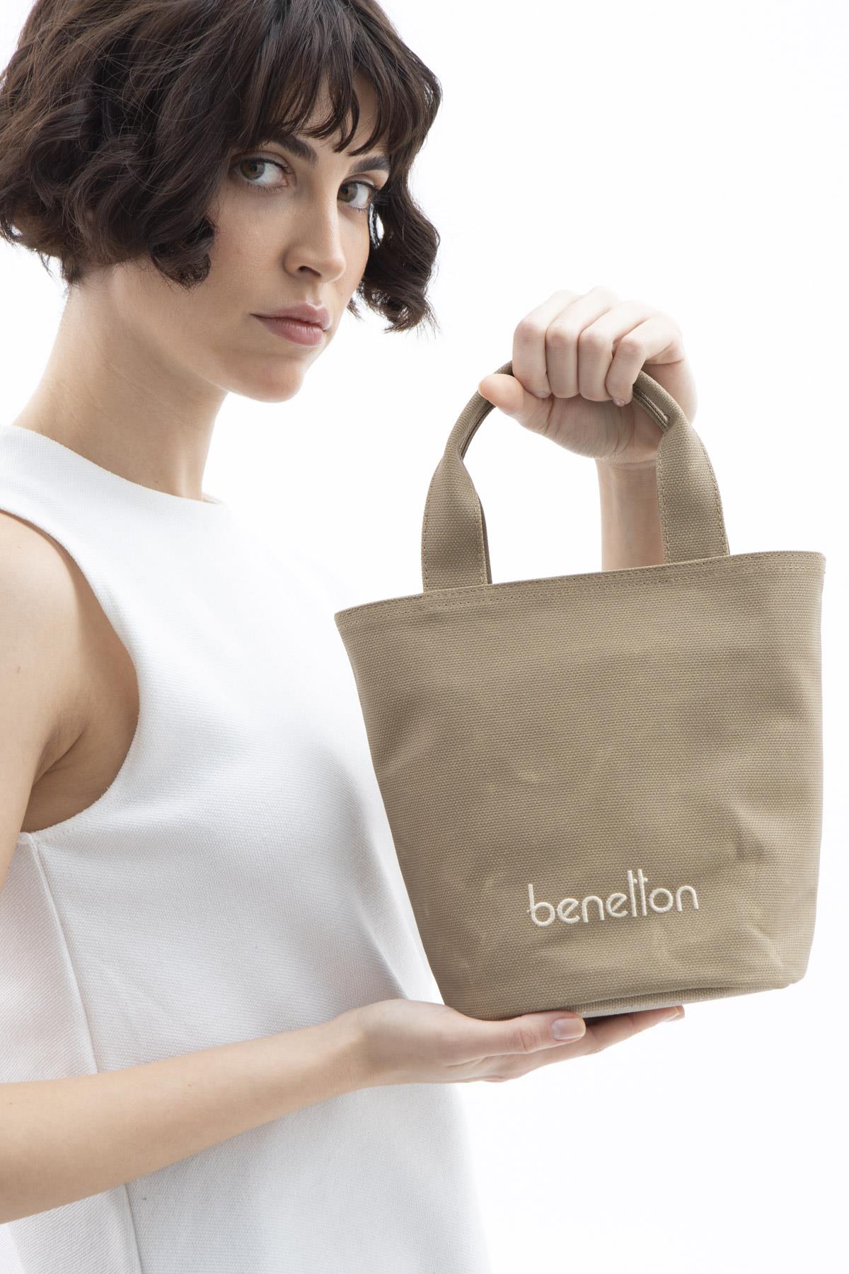 BNT1619-KnvUnited BenettonEl ÇantasıUnited Benetton BNT1619 El Çantası Hardal