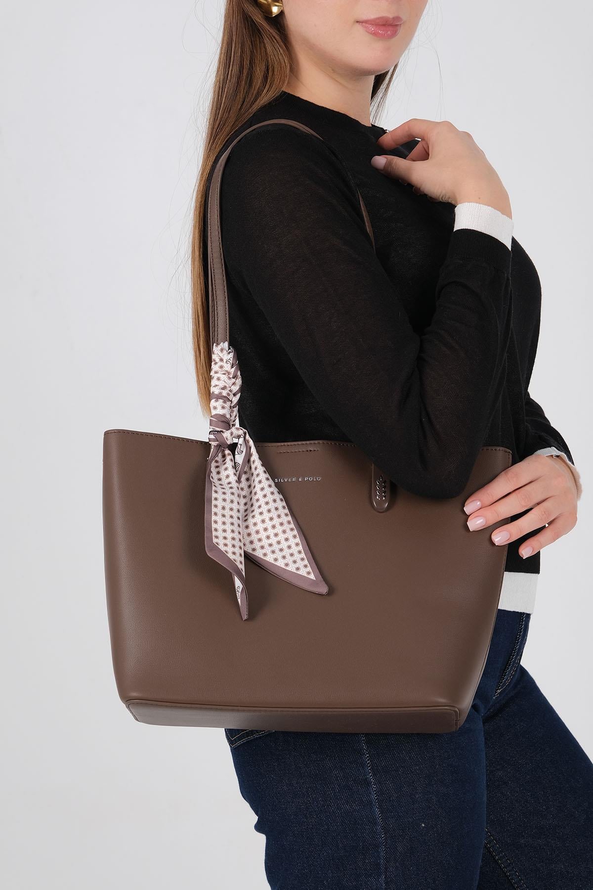 1238-M207Silver & PoloOmuz ÇantasıSilver & Polo 1238 Kadın Omuz Çantası Kahve