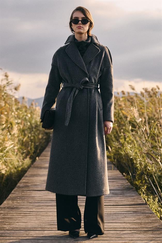 Apolet Detaylı Çıt Çıt Kapamalı Oversize Moher Kaban ANTRASİT 3147