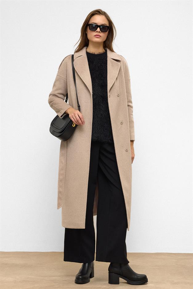 Apolet Detaylı Çıt Çıt Kapamalı Oversize Moher Kaban KUM 3147