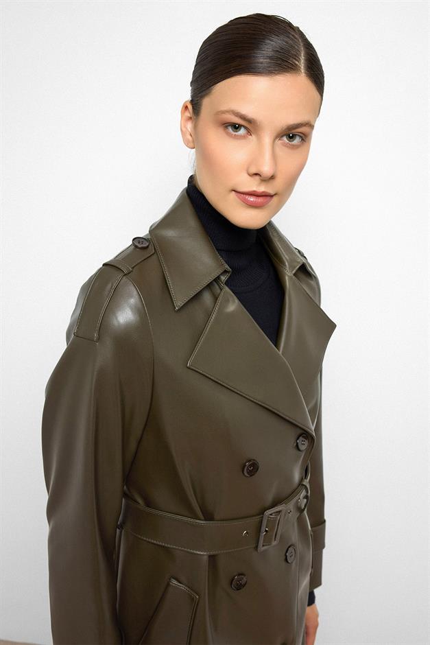 Double-Breasted Leather Trench Coat with Epaulette Detail DRAB 6756