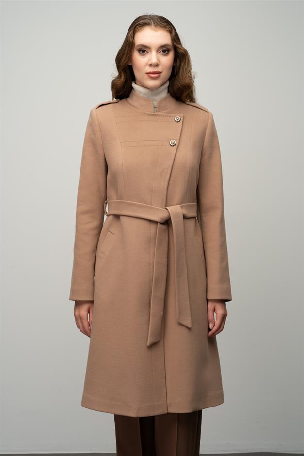 معطف مزدوج الصدر بخط A مع تفاصيل كتاف كامل 3039