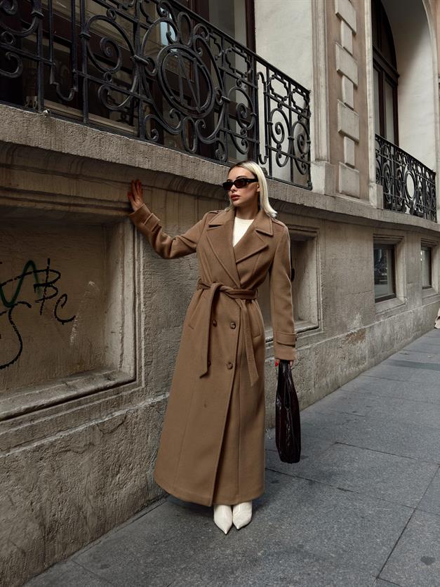 Double-Breasted Long Coat with Epaulette Detail K. KAMEL 3056