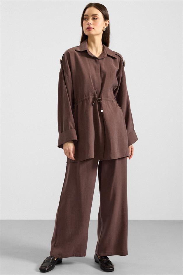 Apolet ve Büzgü Detaylı Soft Kumaş Ceket Pantolon Takım KAHVE 9399-TK