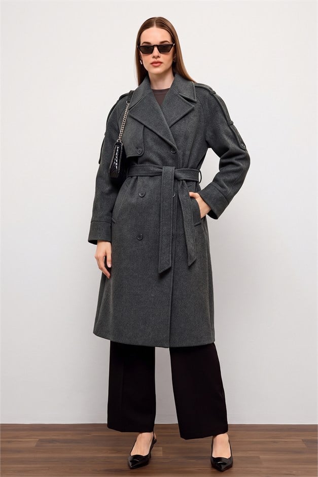 Apolet ve Pelerin Detaylı Oversize Kaban KOYU GRİ 3200