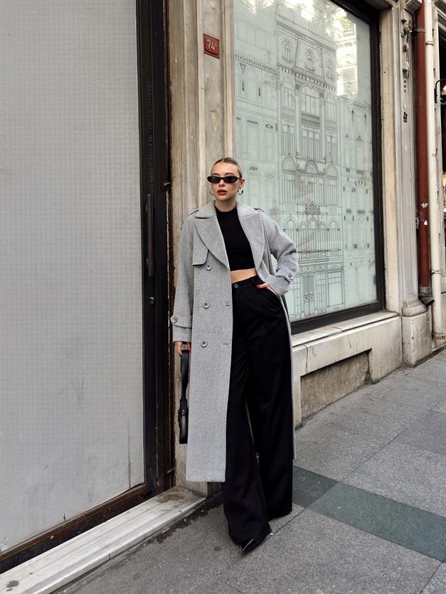 Raglan Sleeve Double Breasted Coat with Epaulette and Cape Detail A.GRI 3045