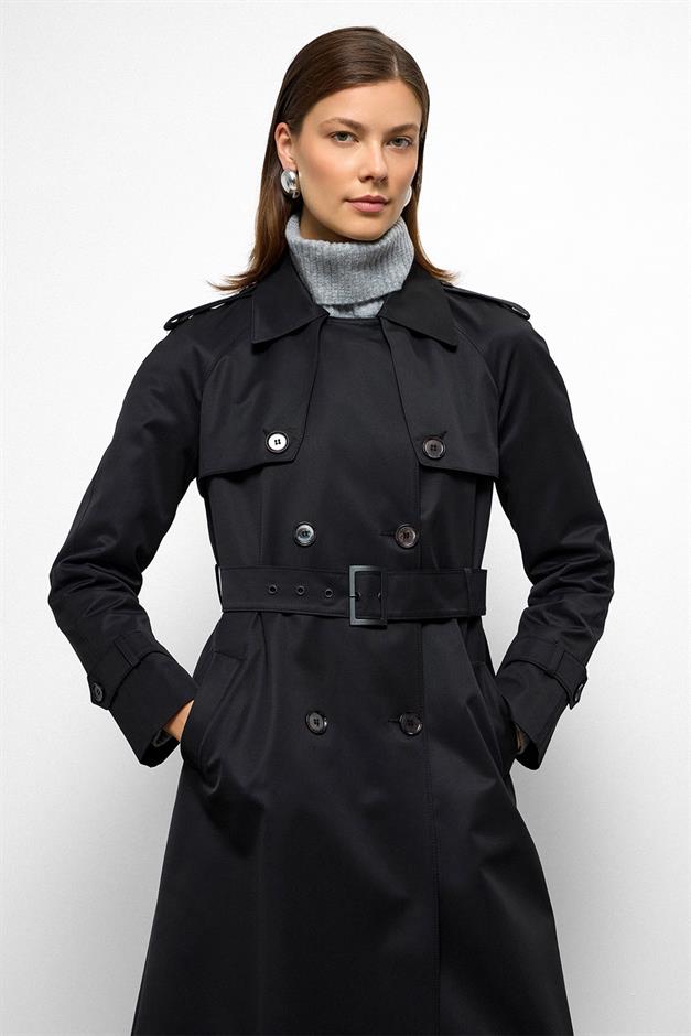 Raglan Sleeve Water Repellent Trench Coat with Epaulette and Cape Details BLACK 6766