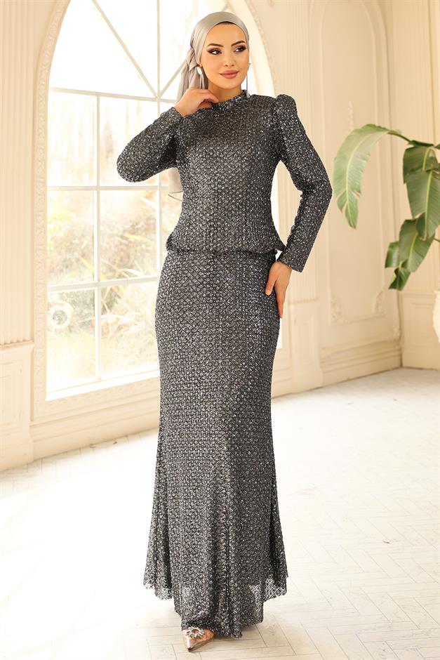 Arkası Bağcık Detaylı Payet Tesettür Abiye Elbise GÜMÜŞ 1059