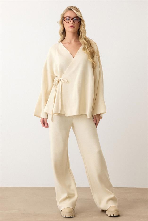 Lace-Up Kimono Trouser Knitwear Set IVORY 9364-TK