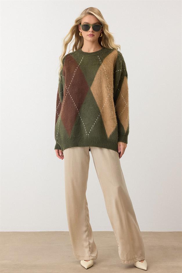 Diamond Pattern Oversized Knitwear Sweater DRAB 8272