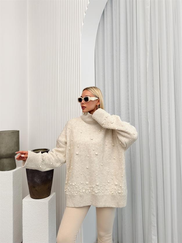 Turtleneck Pearl Detailed Oversized Knitwear Sweater IVORY 8240