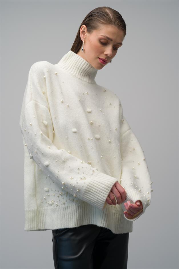 Turtleneck Pearl Detailed Oversized Knitwear Sweater IVORY 8240
