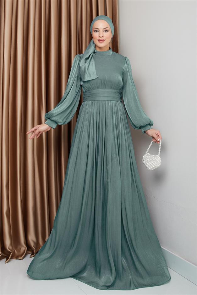فستان سهرة حريري من يوريو للحجاب مع حزام خصر وتفاصيل مجمعة أخضر مائي 1225
