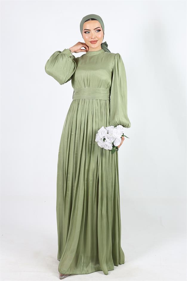 فستان سهرة حريري من يوريو للحجاب مع حزام خصر وتفاصيل مجمعة كاجلا 1225