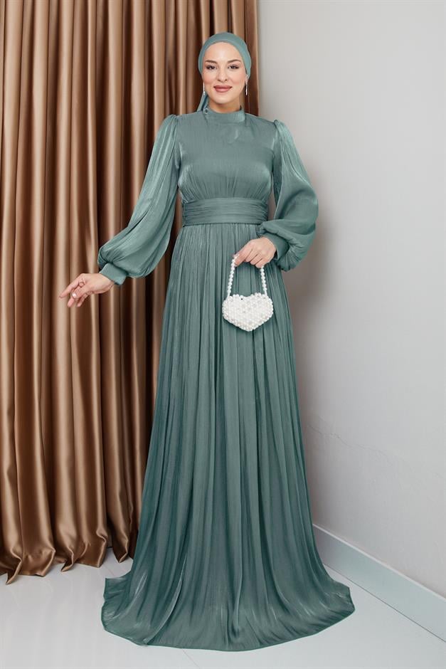 فستان سهرة حريري من يوريو للحجاب مع حزام خصر وتفاصيل مجمعة أخضر مائي 1225