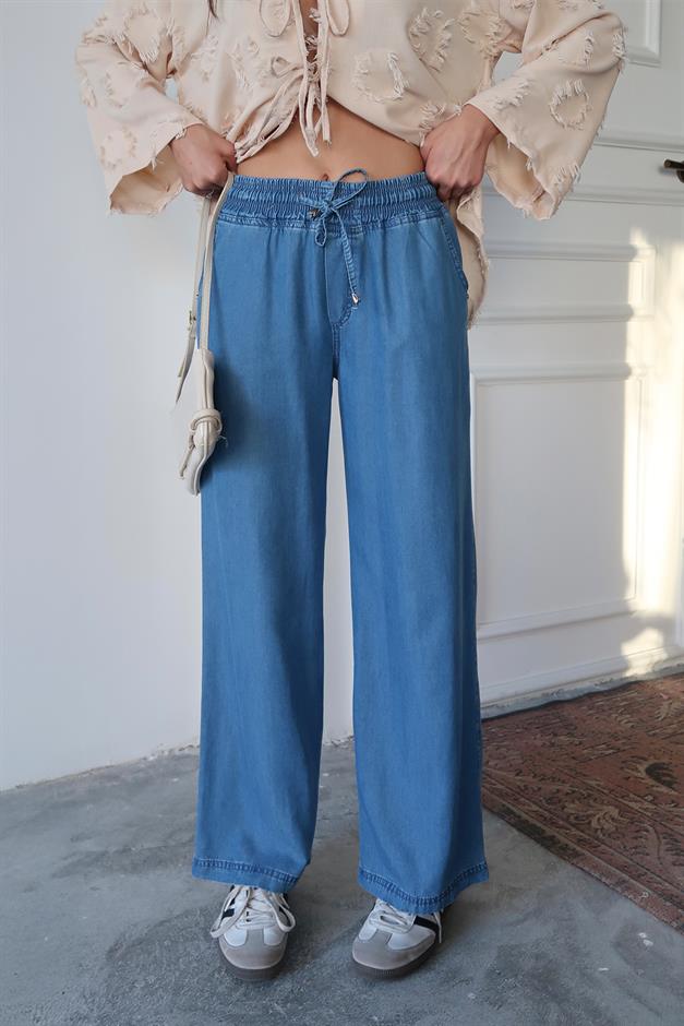 بنطلون ليوسيل بقصّة مريحة مع رباط على الخصر أزرق 7585