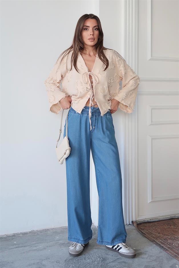 بنطلون ليوسيل بقصّة مريحة مع رباط على الخصر أزرق 7585