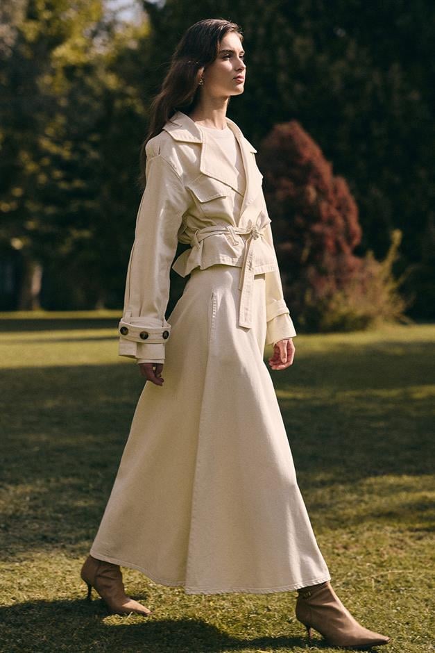 Denim Bell-Length Skirt with Belt at Waist IVORY 7064